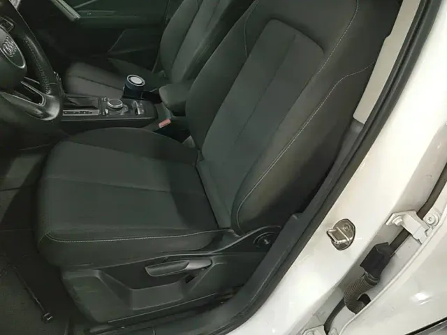 Audi Q2L — Фото автомобиля 14