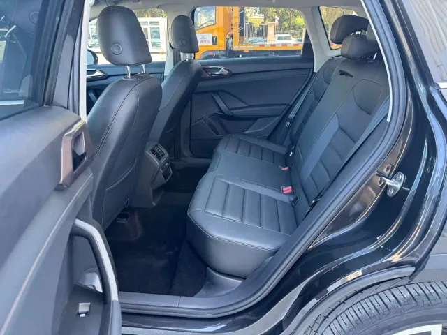 Volkswagen Tharu — Фото автомобиля 21