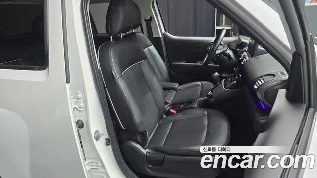 Hyundai Casper Casper Inspiration — Фото автомобиля 11
