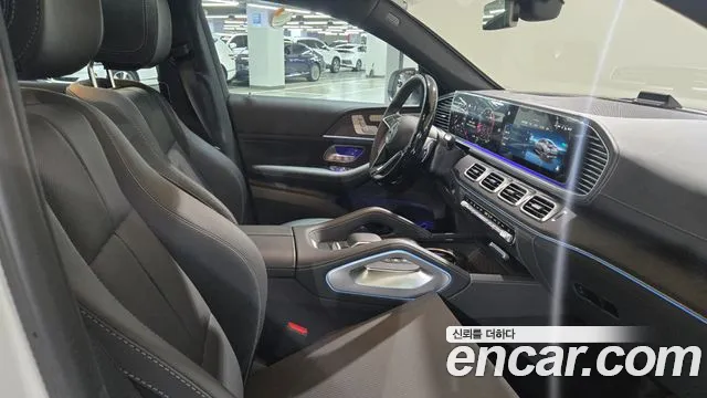 Mercedes-Benz GLE-Class — Фото автомобиля 6