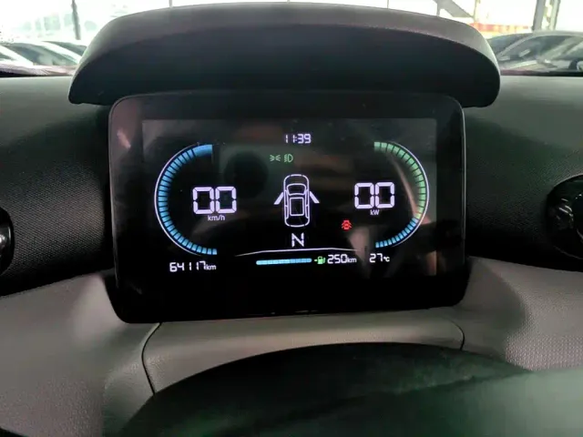 Leapmotor Leapmotor T03 2022 Jade Edition — Фото автомобиля 11