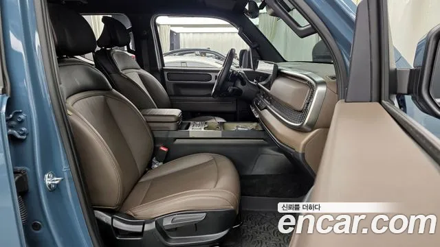 Kia Tasman Tasman 2.5T Бензин 4WD — Фото автомобиля 11