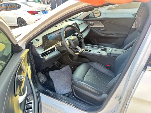 Chery Arrizo 8 — Фото автомобиля 4