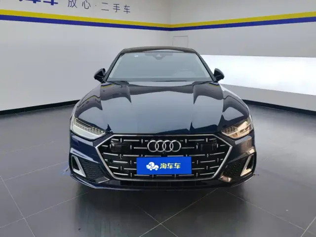 Audi A7L — Фото автомобиля 2