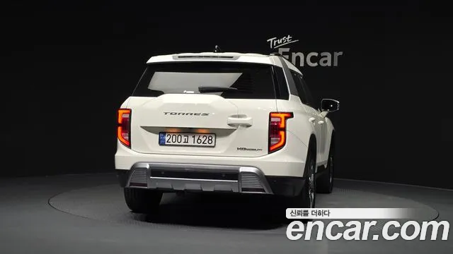 KGM Torres — Фото автомобиля 4