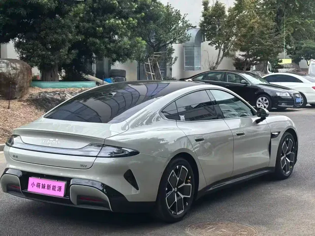 Xiaomi SU7 — Фото автомобиля 21