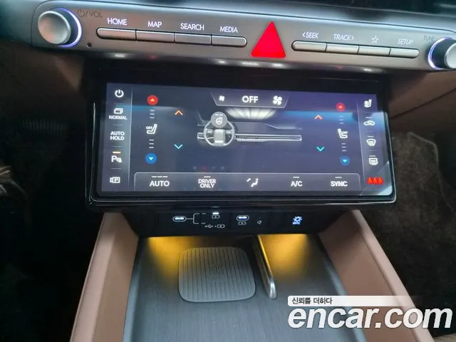 Hyundai Grandeur GN7 — Фото автомобиля 9