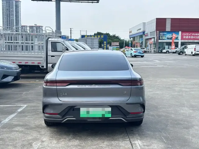 BYD Han — Фото автомобиля 7