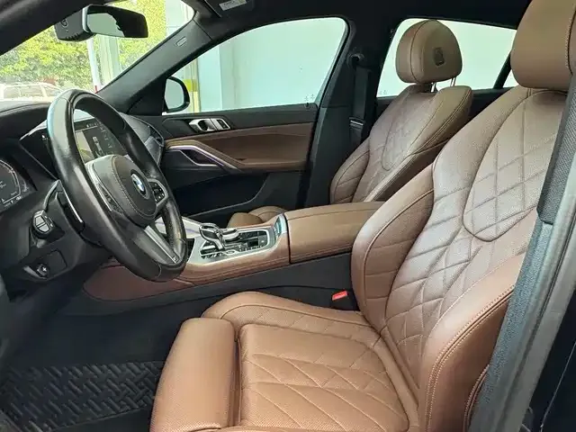 BMW X6 — Фото автомобиля 17