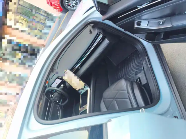 Geely Galaxy L6 — Фото автомобиля 17