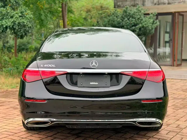 Mercedes-Benz S-Class — Фото автомобиля 8
