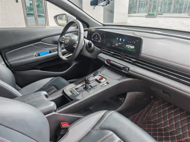 GAC Trumpchi Emkoo — Фото автомобиля 12