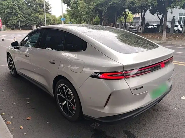 Changan Qiyuan A06 — Фото автомобиля 4
