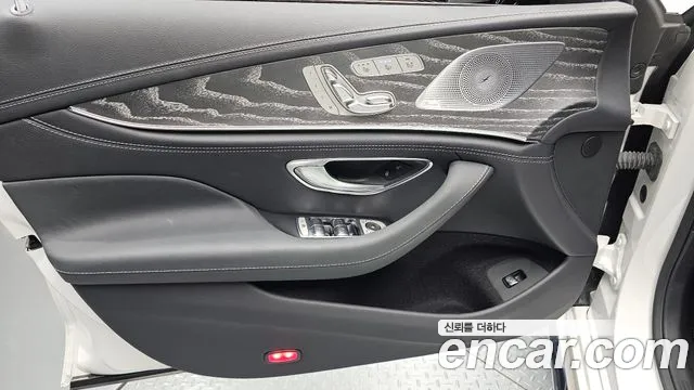 Mercedes-Benz AMG GT X290 (2018–2026) — Фото автомобиля 24