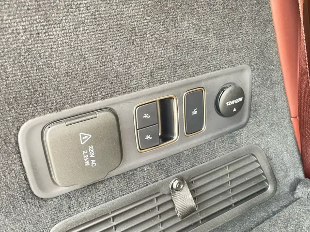 GAC Hyptec HL — Фото автомобиля 23