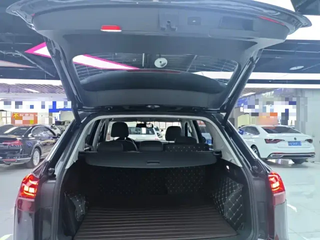 Volkswagen Tayron — Фото автомобиля 18