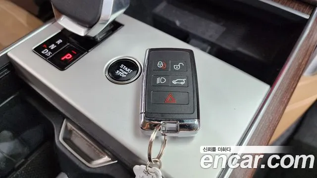 Land Rover Range Rover — Фото автомобиля 27