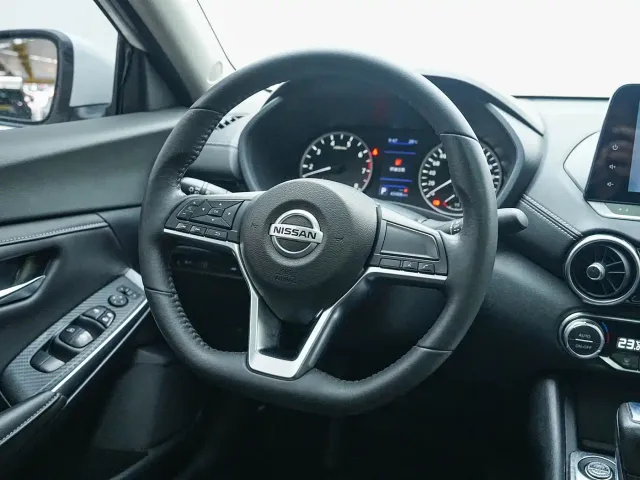 Nissan Sylphy — Фото автомобиля 10