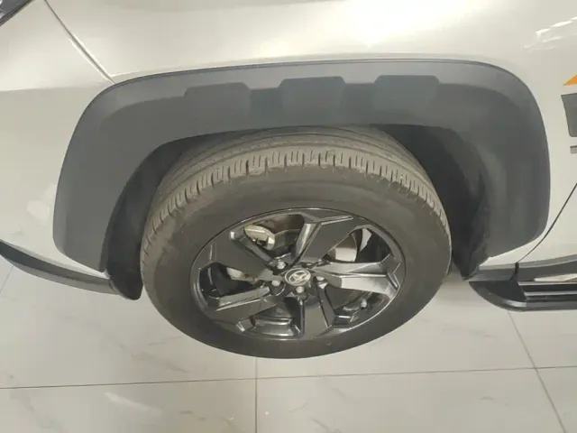 Toyota RAV4 — Фото автомобиля 22