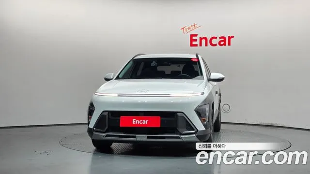 Hyundai Kona — Фото автомобиля 3
