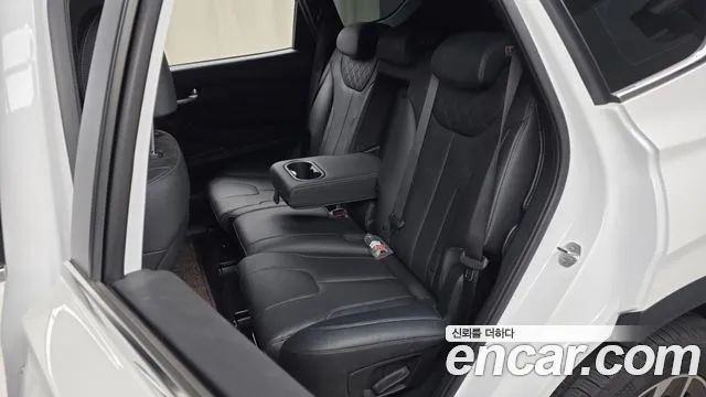 Hyundai Santa Fe Santa Fe (New) — Фото автомобиля 16