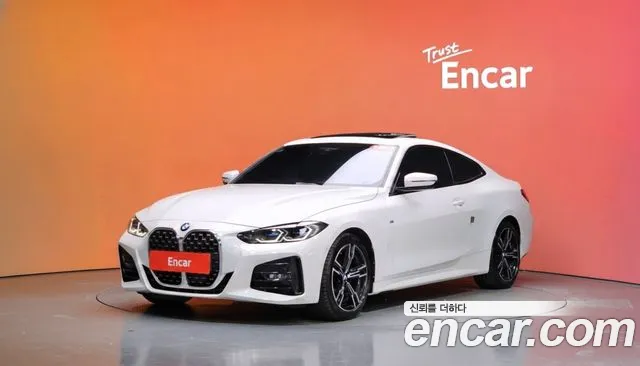 Фотография автомобиля — BMW 4 Series G22