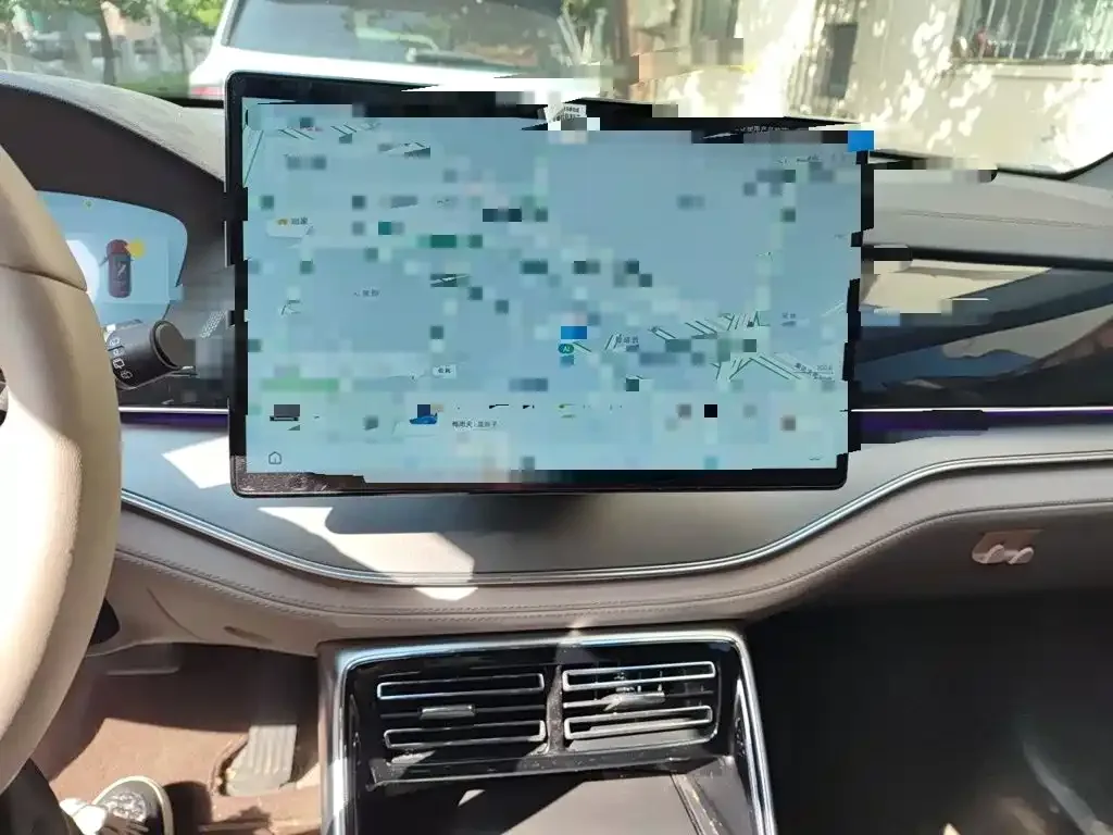 BYD Tang New Energy 2025 Smart Driving Edition DM-i 115KM Honor — Фото автомобиля 5