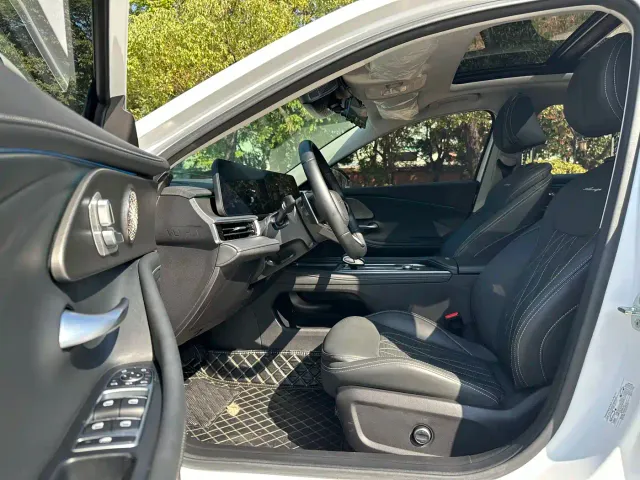 Chery Arrizo 8 — Фото автомобиля 5