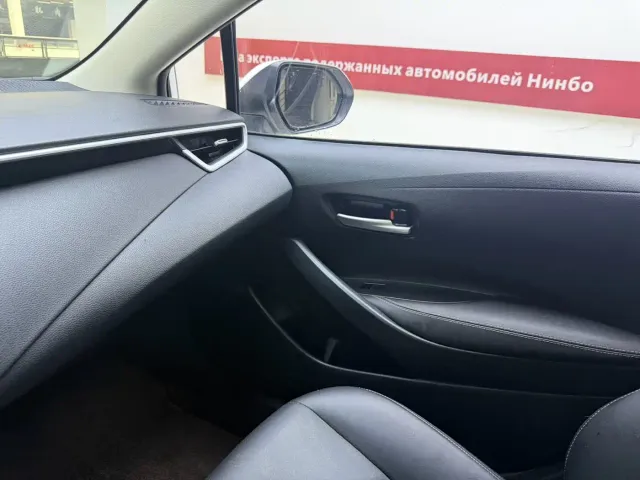 Toyota Corolla — Фото автомобиля 9