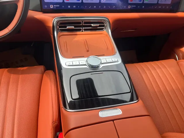 Geely Galaxy M9 — Фото автомобиля 20