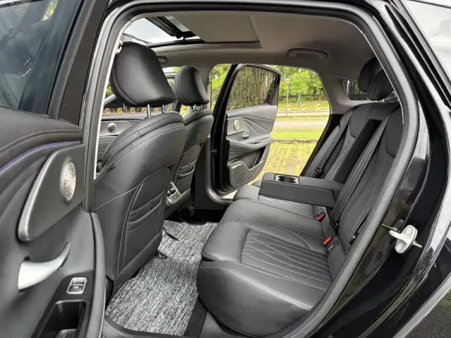 Chery Arrizo 8 — Фото автомобиля 4
