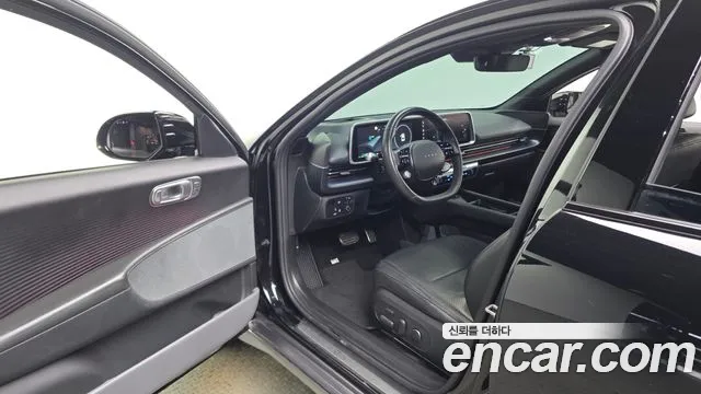Hyundai Ioniq 6 — Фото автомобиля 10