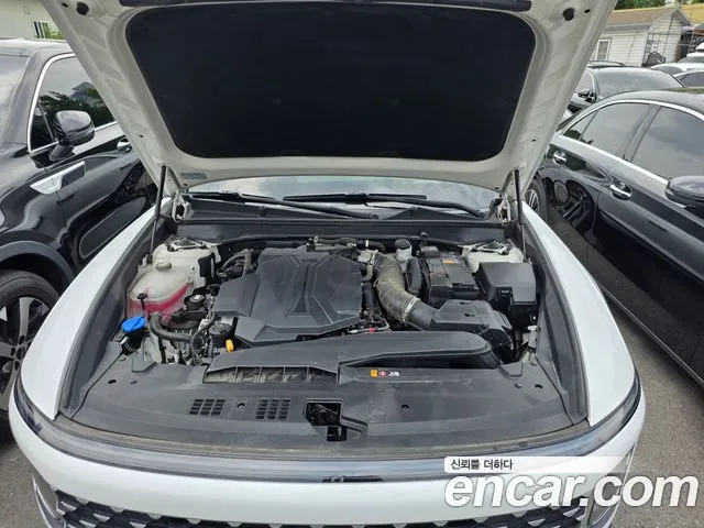 Hyundai Grandeur GN7 — Фото автомобиля 4