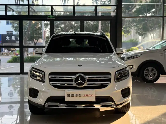 Mercedes-Benz GLB-Class — Фото автомобиля 2