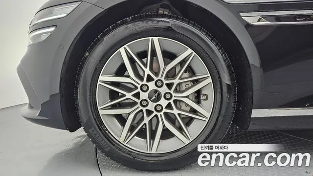 Genesis G80 RG3 — Фото автомобиля 5
