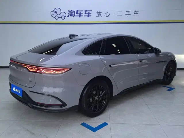BYD Han — Фото автомобиля 3