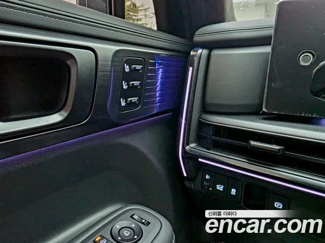 Hyundai Santa Fe MX5 — Фото автомобиля 10