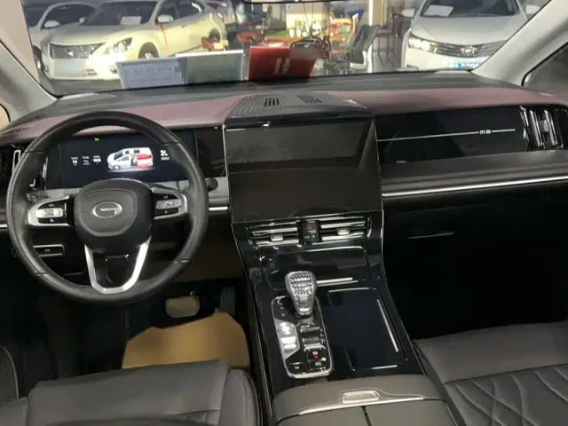 GAC Trumpchi M8 — Фото автомобиля 17