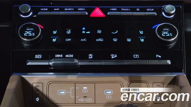 Hyundai Santa Fe — Фото автомобиля 29