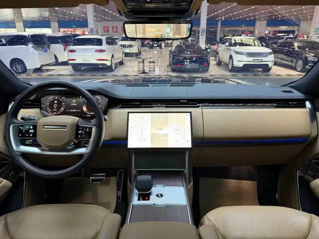 Land Rover Range Rover — Фото автомобиля 3