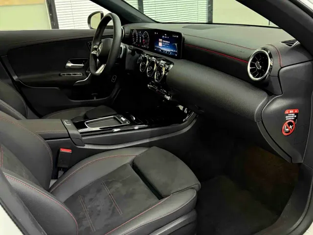 Mercedes-Benz CLA-Class — Фото автомобиля 16