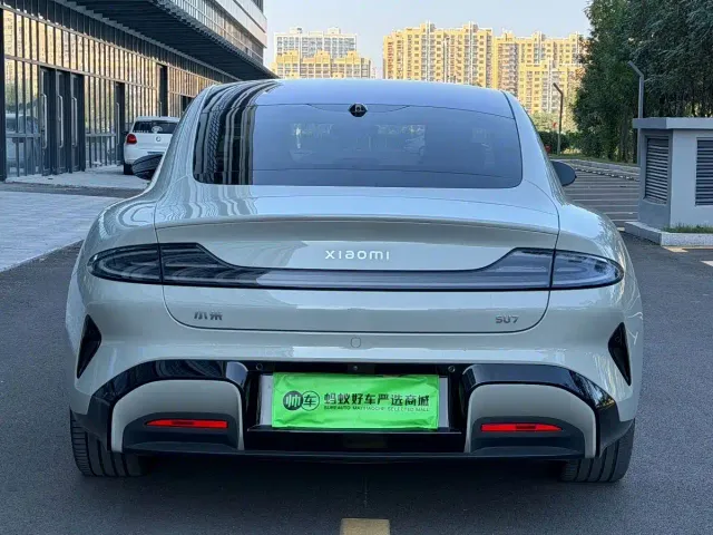 Xiaomi SU7 — Фото автомобиля 5