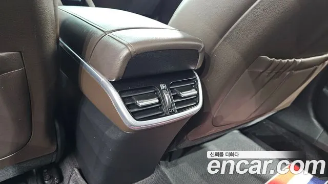 Hyundai Grandeur New — Фото автомобиля 19