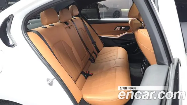 BMW 3 Series G20 — Фото автомобиля 17