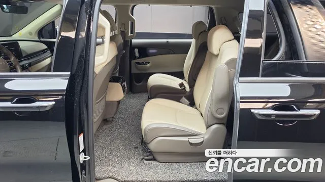 Kia Carnival 4th Gen — Фото автомобиля 18