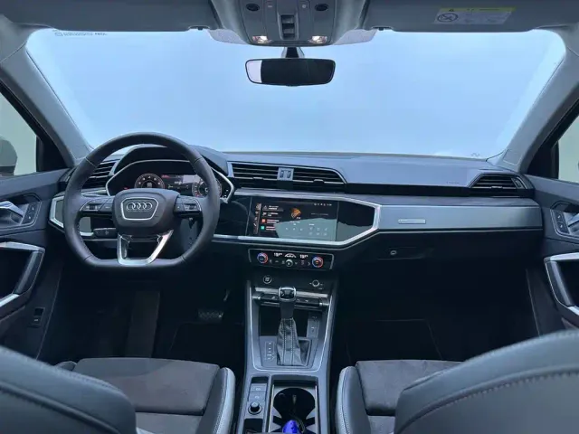 Audi Q3 — Фото автомобиля 17