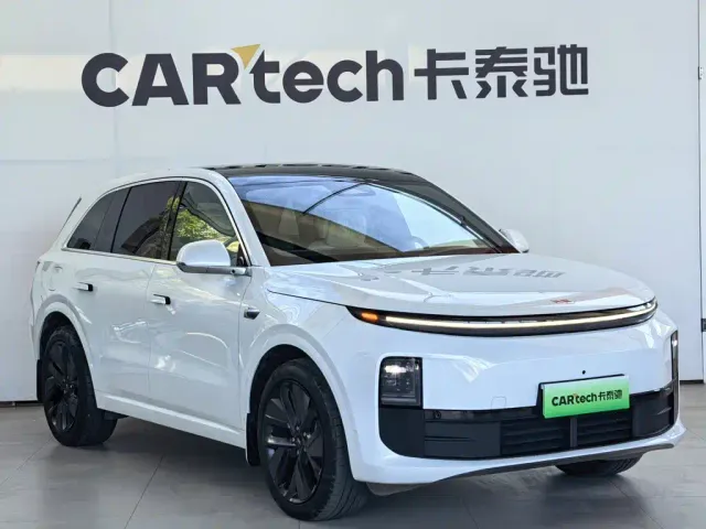Li Auto L6 — Фото автомобиля 2