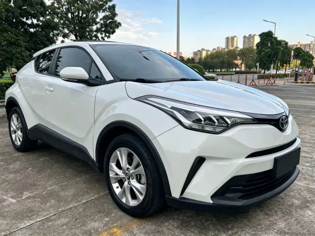 Toyota IZOA — Фото автомобиля 3