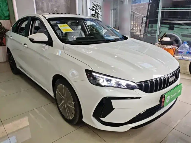 Geely Binrui — Фото автомобиля 3