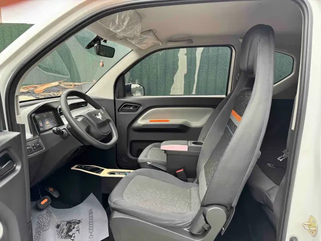Wuling Hongguang Mini EV — Фото автомобиля 4